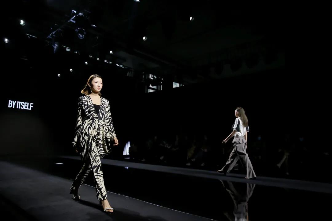 1627529215271245.jpg 11.jpg